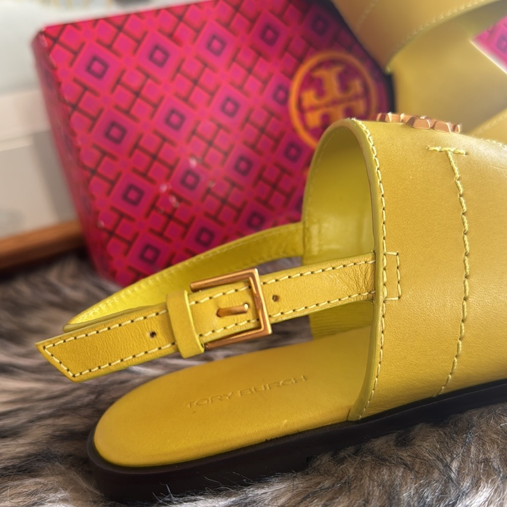 Tory Burch Sandals - Picture 5 of 9